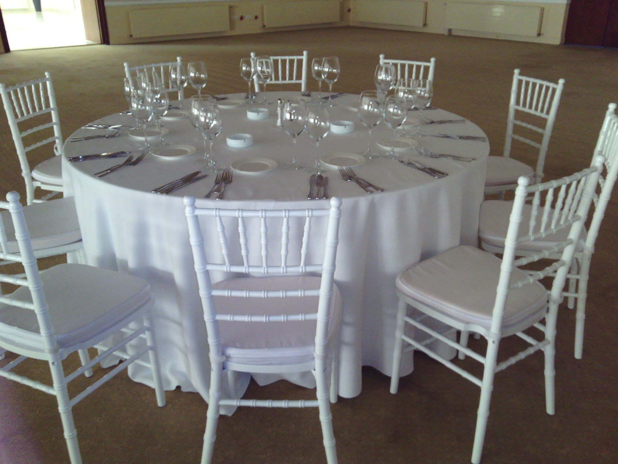 Față de masă evenimente – rotunda